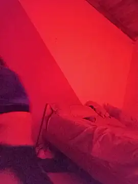 agus-flores4 online show from 01/13/26, 12:25