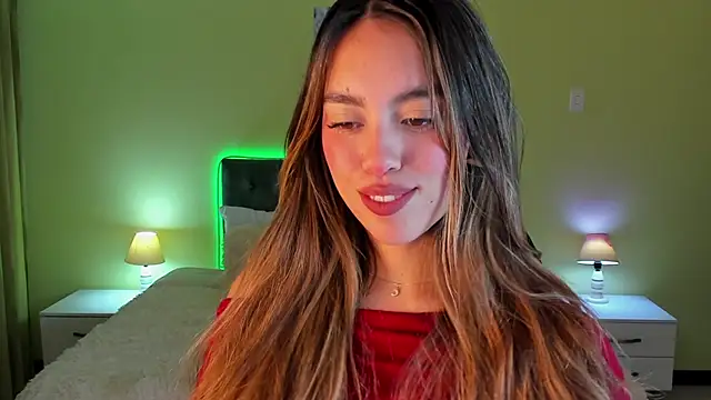 Snapshot of _Charlotte_evans_1 chatting on 02/18/26, 11:12 Charlotte evans 1 online show from 02/18/26, 11:12