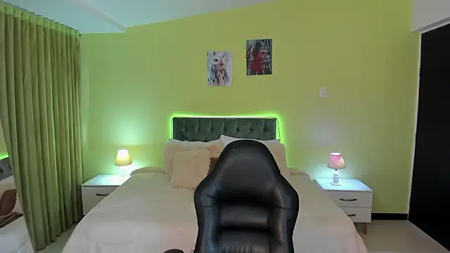  Charlotte evans 1 online show from 03/23/26, 08:30