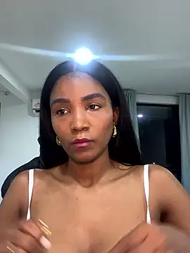 Snapshot of Jessie-pradoo chatting on 12/02/24, 09:19 Jessie-pradoo online show from 12/02/24, 09:19