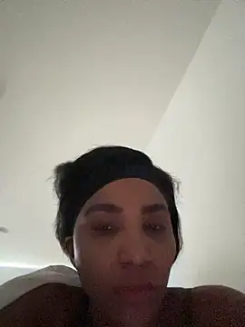 Snapshot of Jessie-pradoo chatting on 09/17/25, 02:41 Jessie-pradoo online show from 09/17/25, 02:41