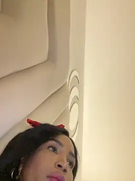 Snapshot of Jessie-pradoo chatting on 09/28/25, 02:29 Jessie-pradoo online show from 09/28/25, 02:29