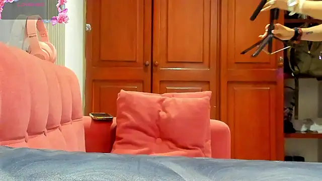 BridgetRodriguez online show from 11/17/25, 11:47