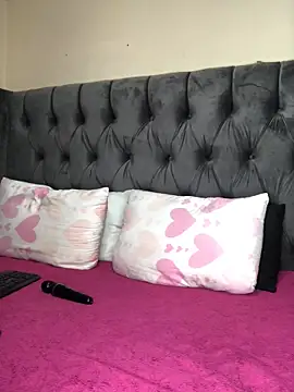 Anaelle24 online show from 02/14/26, 06:46