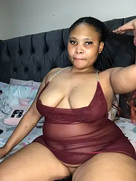 Anaelle24 online show from 04/21/26, 07:15