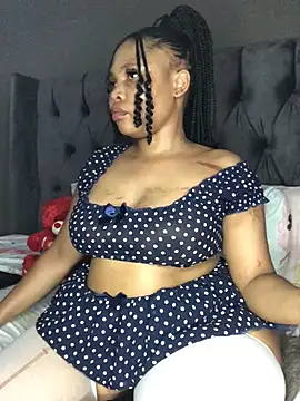 Anaelle24 online show from 03/06/25, 12:52