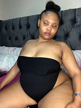 Anaelle24 online show from 03/11/26, 03:22