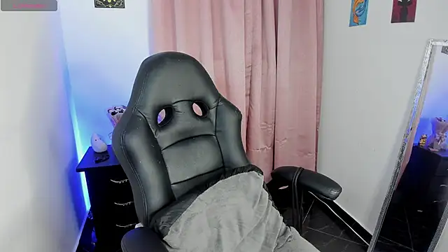 indra cam online show from 11/30/25, 01:39