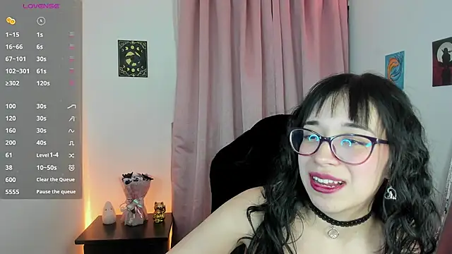 indra cam online show from 10/25/25, 05:50