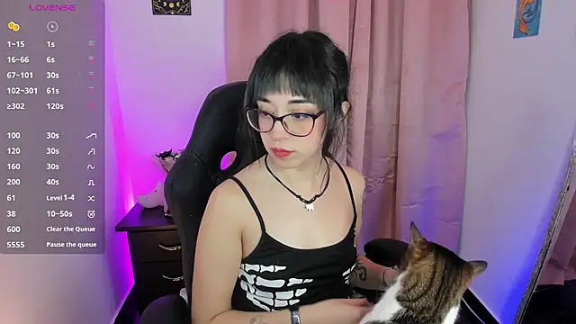 indra cam online show from 10/14/25, 02:56