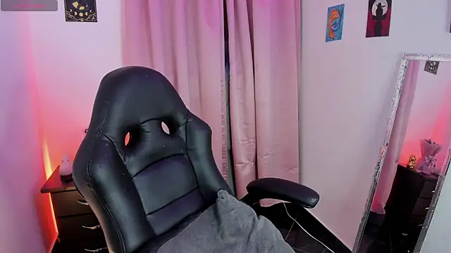 indra cam online show from 11/20/25, 03:40