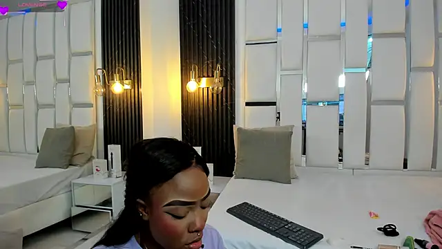 mia schwarz online show from 10/01/25, 09:18