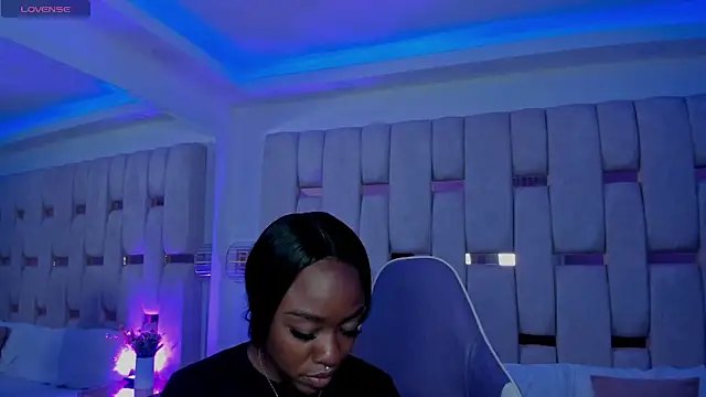 mia schwarz online show from 03/13/26, 09:42