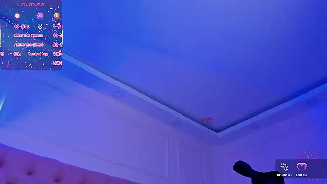 mia schwarz online show from 09/21/25, 10:48