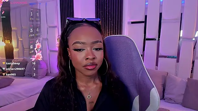 mia schwarz online show from 11/08/25, 03:26