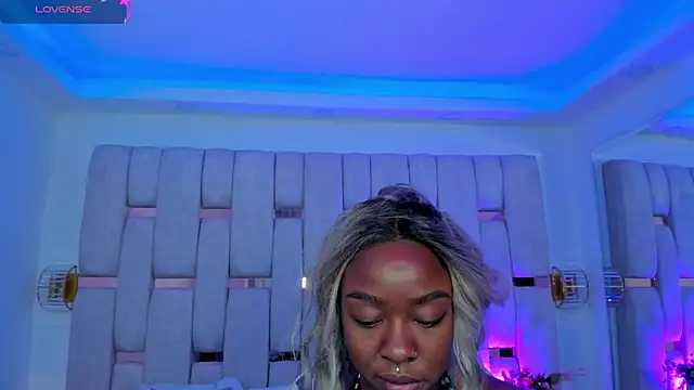 mia schwarz online show from 04/08/26, 09:49