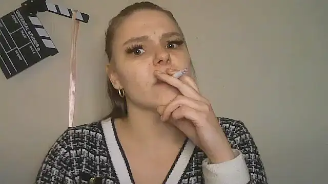 PetiteB Official online show from 02/09/25, 03:00