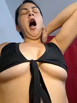 Snapshot of Mily_pao1 chatting on 09/19/25, 11:42 Mily pao1 online show from 09/19/25, 11:42