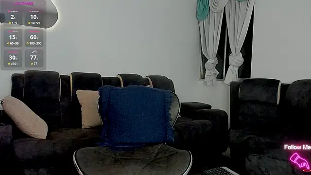 Snapshot of davis_alx1 chatting on 09/09/25, 12:21 davis alx1 online show from 09/09/25, 12:21