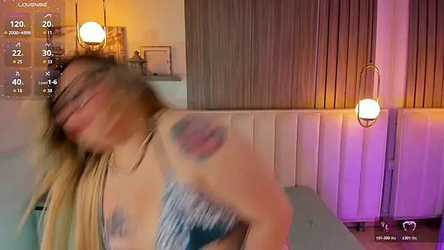 Kharla Marin online show from 11/27/25, 09:26