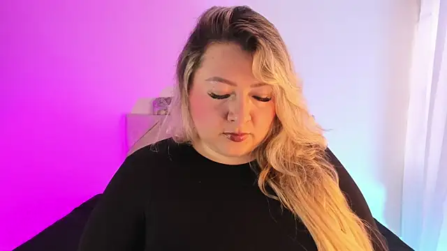 Kharla Marin online show from 04/08/26, 10:44