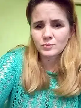 Snapshot of SannyMILF chatting on 12/12/24, 01:28 SannyMILF online show from 12/12/24, 01:28