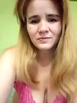 Snapshot of SannyMILF chatting on 01/04/25, 07:45 SannyMILF online show from 01/04/25, 07:45