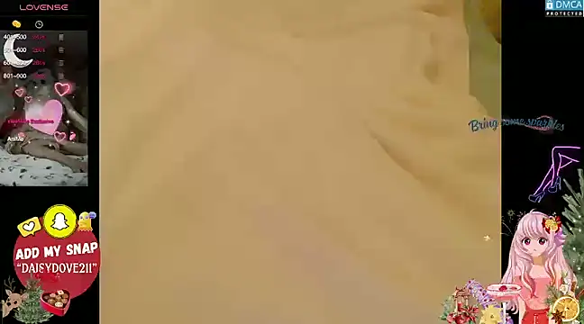 Snapshot of Blondecandie chatting on 01/22/25, 07:24 Blondecandie online show from 01/22/25, 07:24