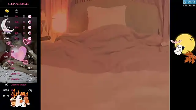 Snapshot of Blondecandie chatting on 09/27/25, 04:57 Blondecandie online show from 09/27/25, 04:57