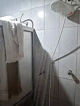 Sweet-diamondxxx online show from 12/05/25, 05:44