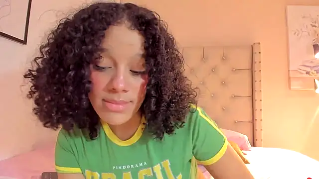 vanesasexyhot21 online show from 03/06/26, 02:17