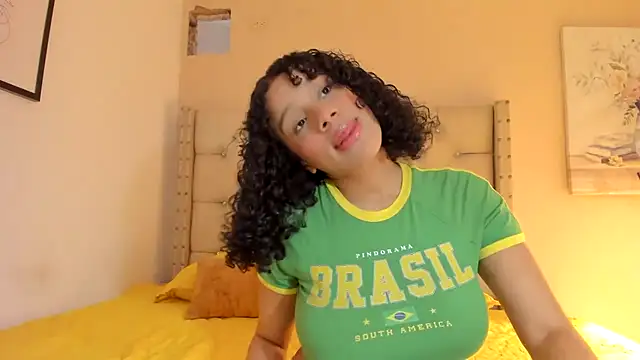 vanesasexyhot21 online show from 02/05/26, 01:45