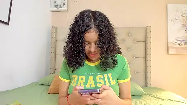 vanesasexyhot21 online show from 04/09/26, 02:13