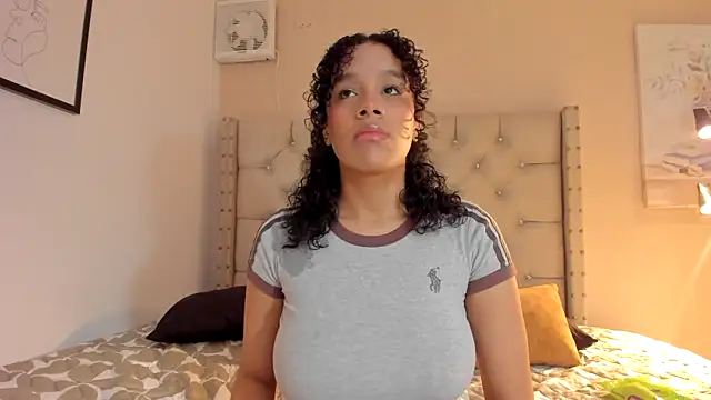 vanesasexyhot21 online show from 03/07/26, 02:07