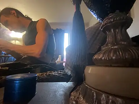 kikiwonderbar online show from 01/10/26, 07:42