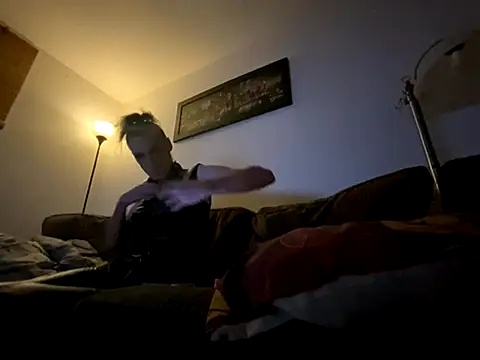 Snapshot of kikiwonderbar chatting on 11/13/25, 05:33 kikiwonderbar online show from 11/13/25, 05:33