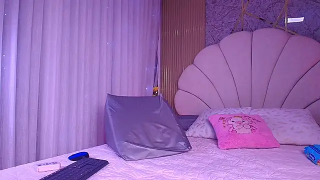 aisha sh online show from 05/06/26, 12:53
