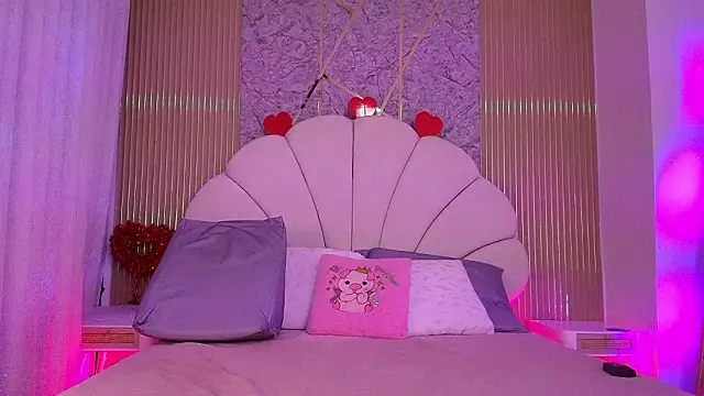 aisha sh online show from 02/27/26, 11:54