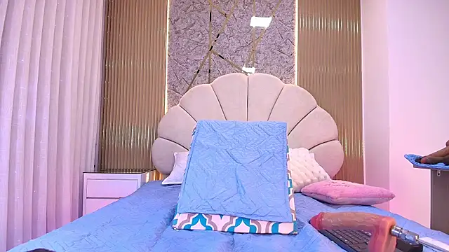 Snapshot of aisha_sh chatting on 11/06/25, 12:09 aisha sh online show from 11/06/25, 12:09