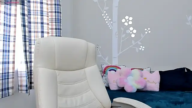 Snapshot of AniaGray chatting on 12/20/24, 11:10 AniaGray online show from 12/20/24, 11:10
