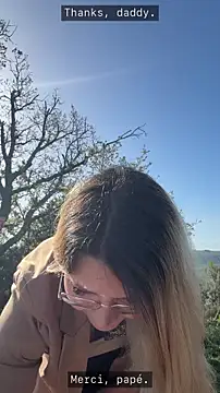 EmyLana online show from 04/15/26, 07:36