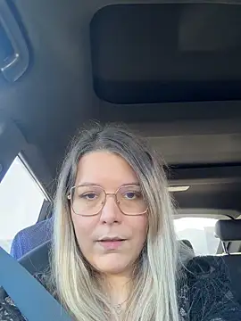 EmyLana online show from 02/15/25, 10:33