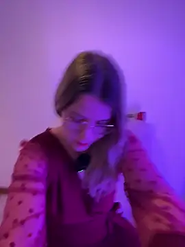 EmyLana online show from 02/14/26, 08:42