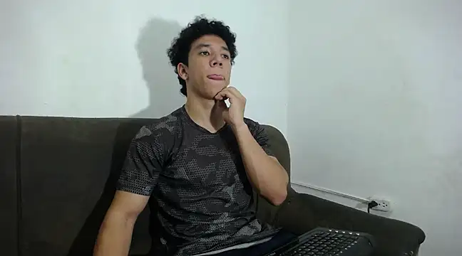 ethan noir online show from 02/25/25, 09:26