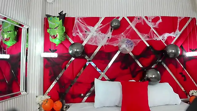 SusanCouper online show from 10/25/25, 10:43