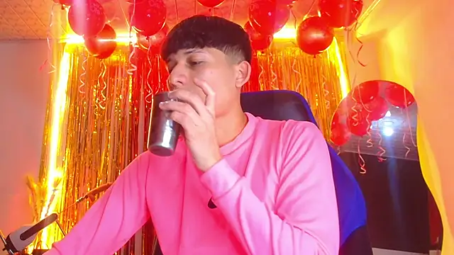 bryamer 19 online show from 09/30/25, 01:00