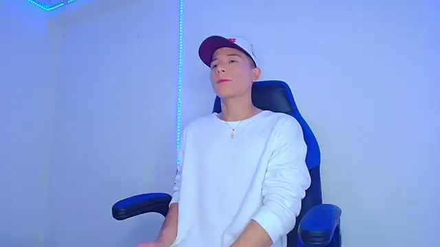 bryamer 19 online show from 02/14/25, 02:07