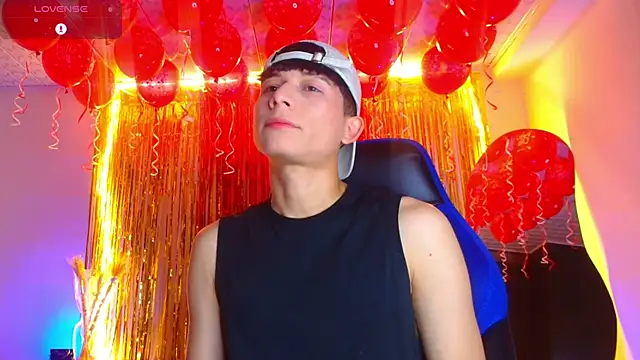 bryamer 19 online show from 09/15/25, 02:12