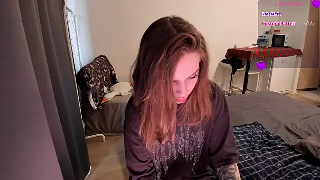 Natural pussy online show from 04/14/26, 07:46