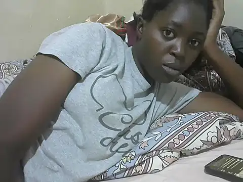 pretty tallgirl online show from 12/17/25, 05:56